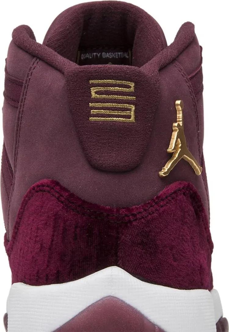 Air Jordan 11 Retro GG Heiress Velvet, Red