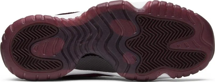 Air Jordan 11 Retro GG Heiress Velvet, Red