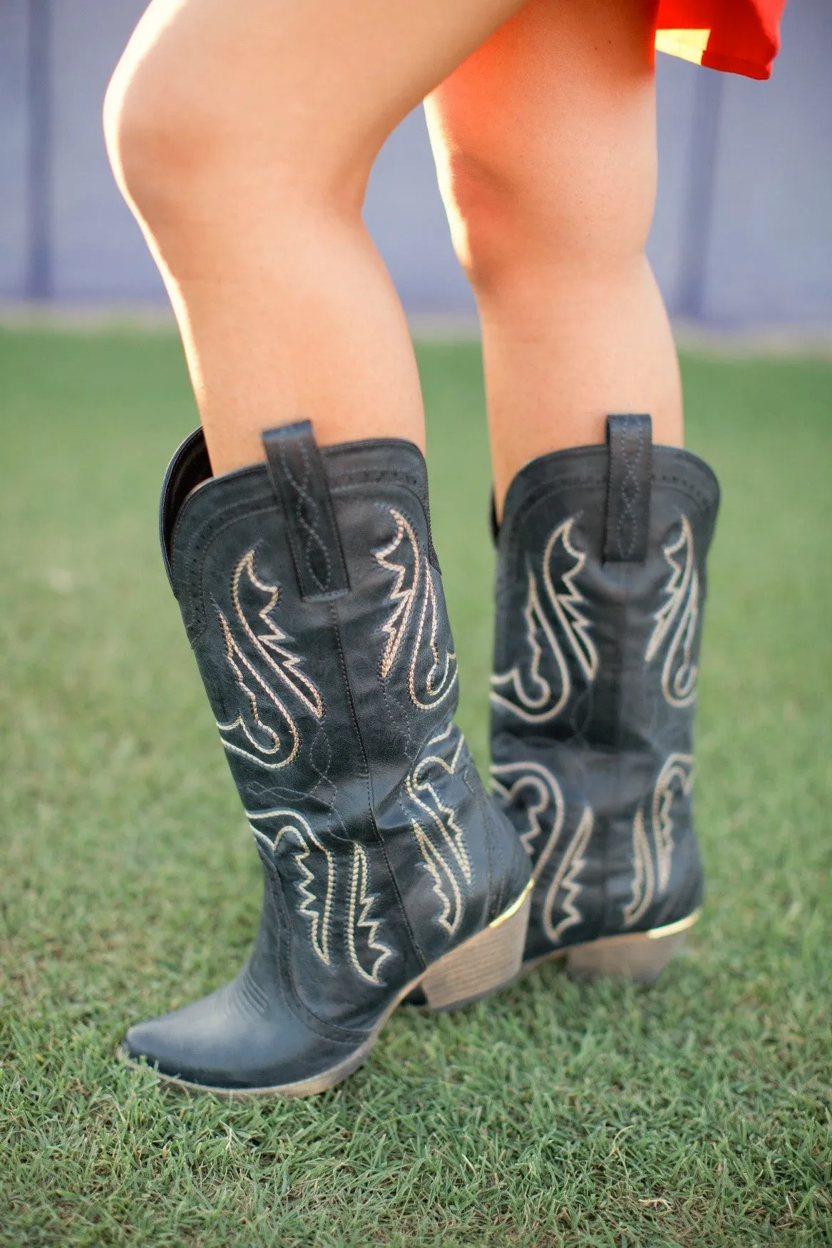 Cowboy Take Me Away Boots - Black