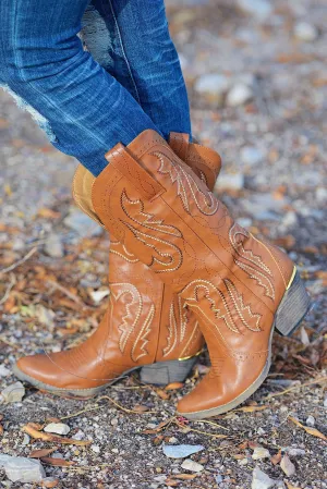 Cowboy Take Me Away Boots - Tan