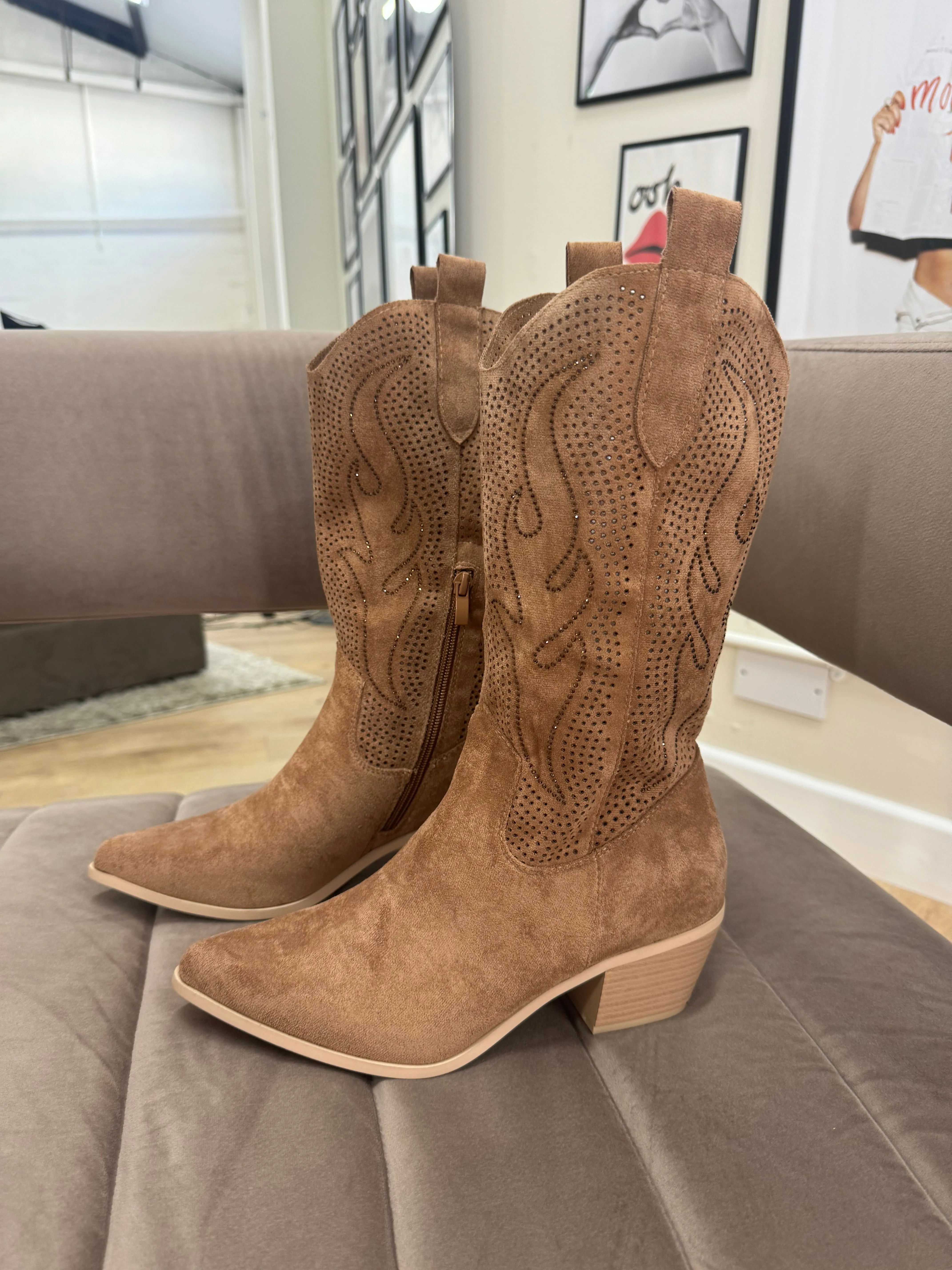 Jolene camel cowboy boots