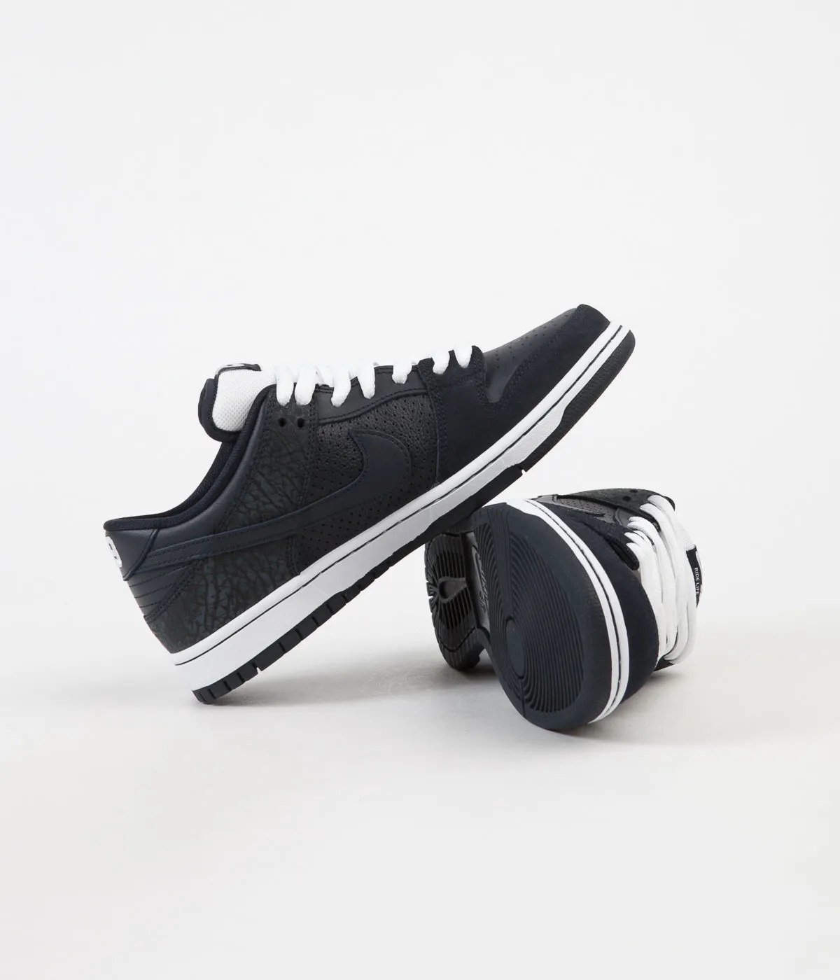 Nike SB Dunk Low TRD Murasaki Shoes - Dark Obsidian / Dark Obsidian - White
