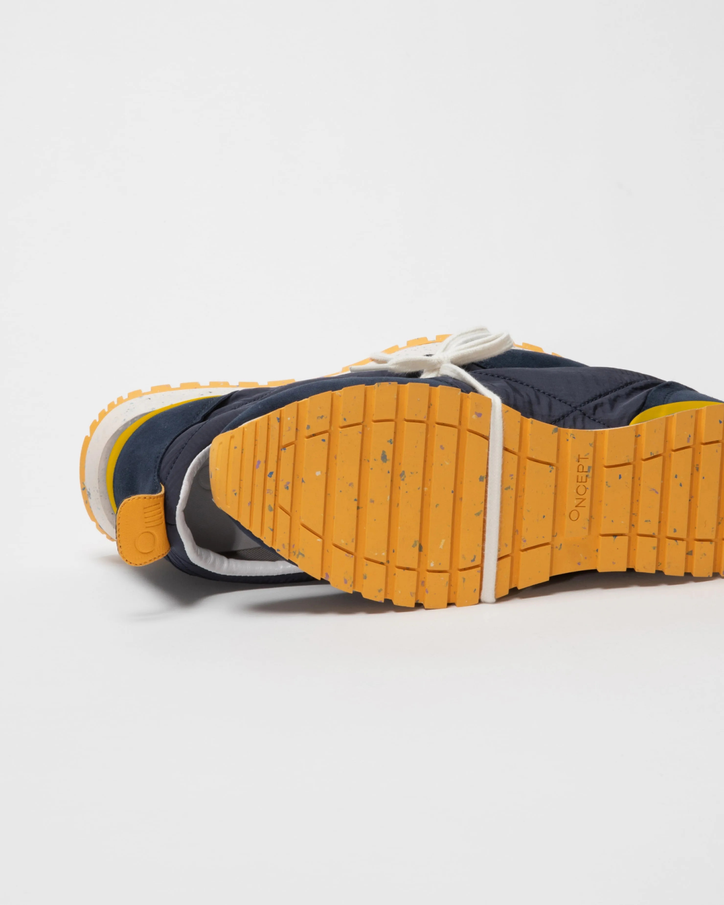 Oncept Men Tokyo Sneakers in Ink