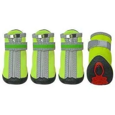 Reflective Winter Dog Boots for Stylish & Safe Pups