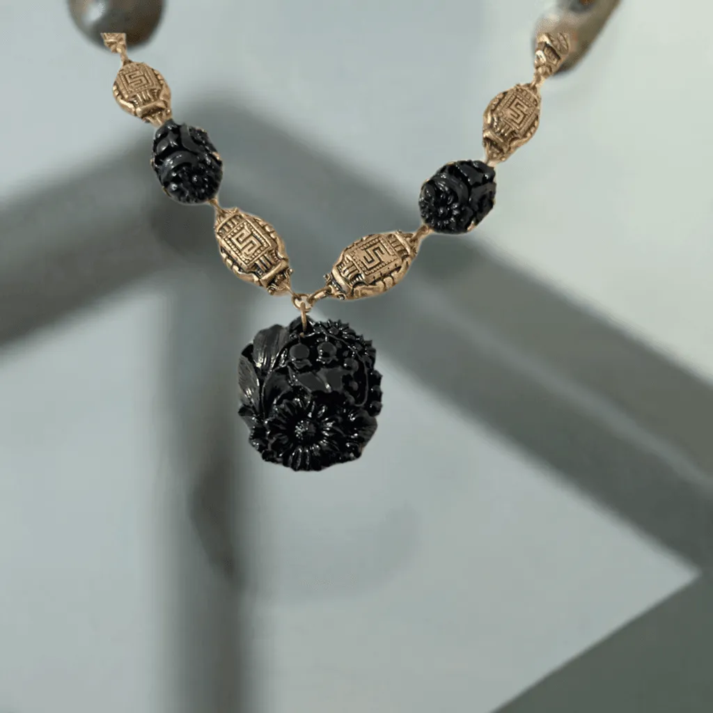 Striking Art Deco Faux Onyx & Gilt Choker Necklace