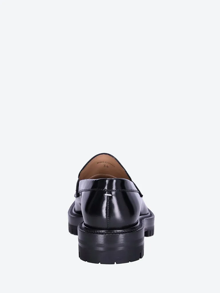 Tabi county loafers