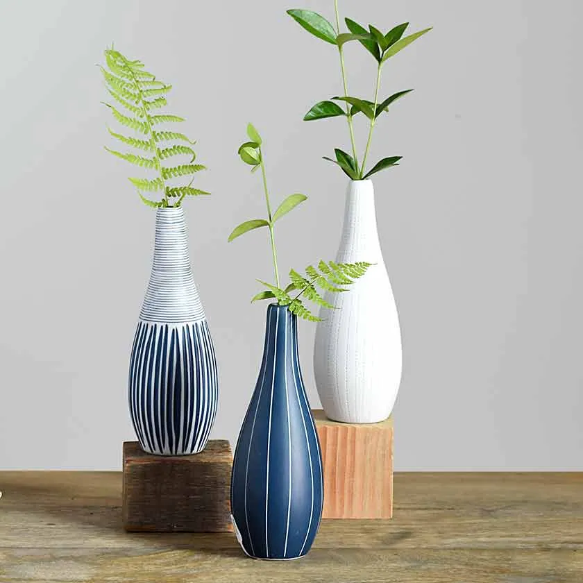 Teardrop Porcelain Bud Vases