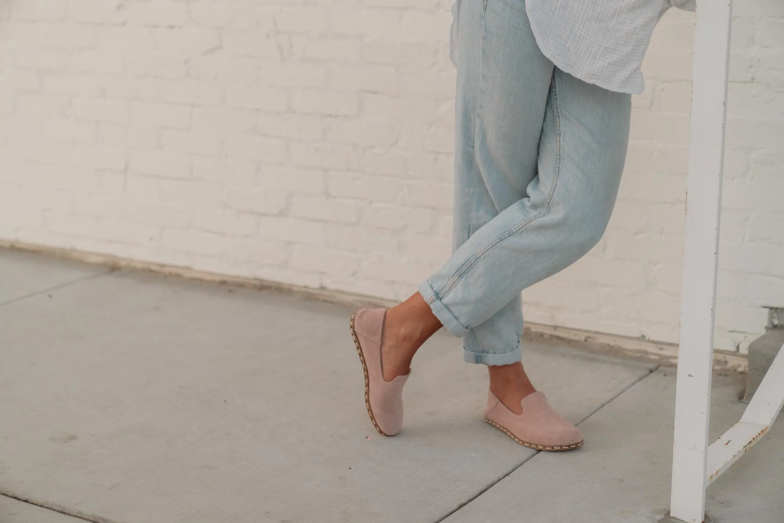 Women's Barefoot Grounding Slip-on Shoes / Dusty Rose by Raum